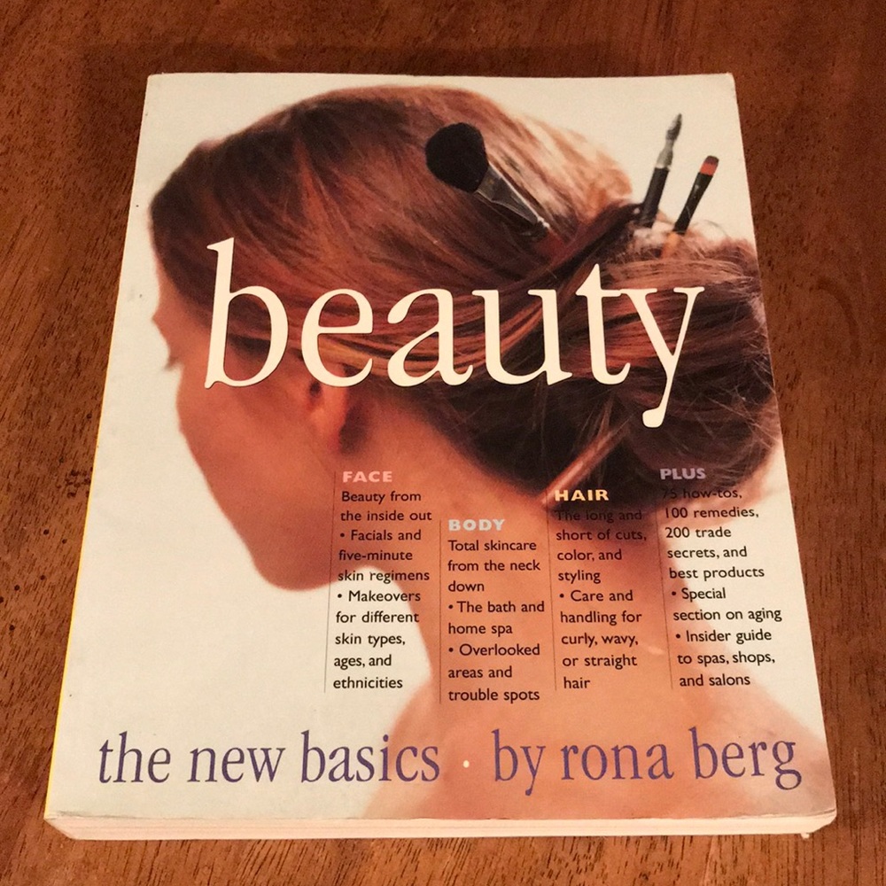 Beauty The New Basics paper book.